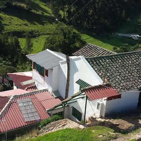 Hospedaje Bella Vista Mongui Ngoại thất bức ảnh