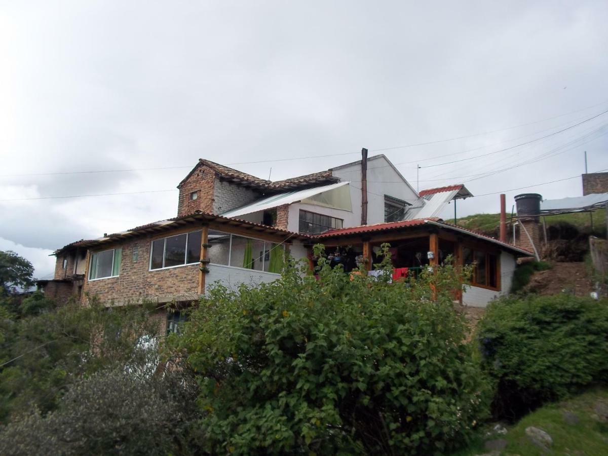 Hospedaje Bella Vista Mongui Ngoại thất bức ảnh