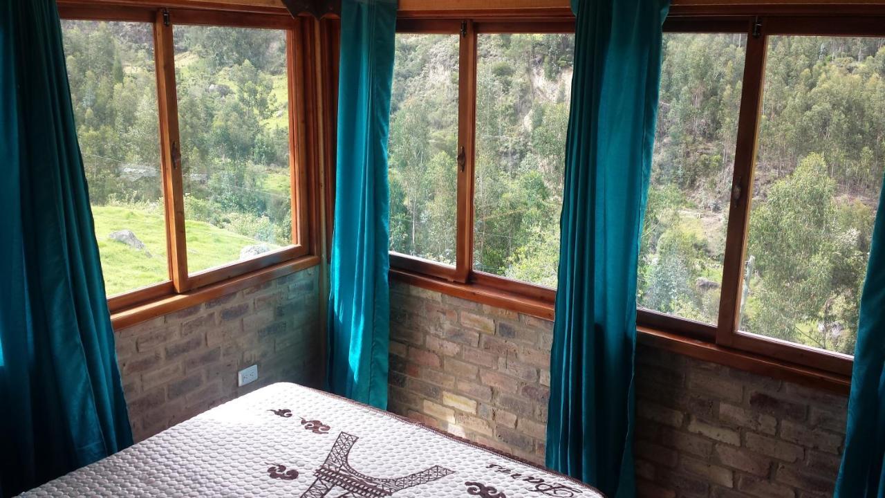 Hospedaje Bella Vista Mongui Ngoại thất bức ảnh