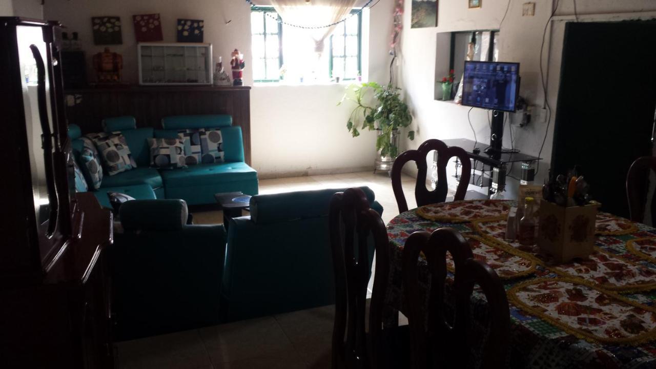 Hospedaje Bella Vista Mongui Ngoại thất bức ảnh