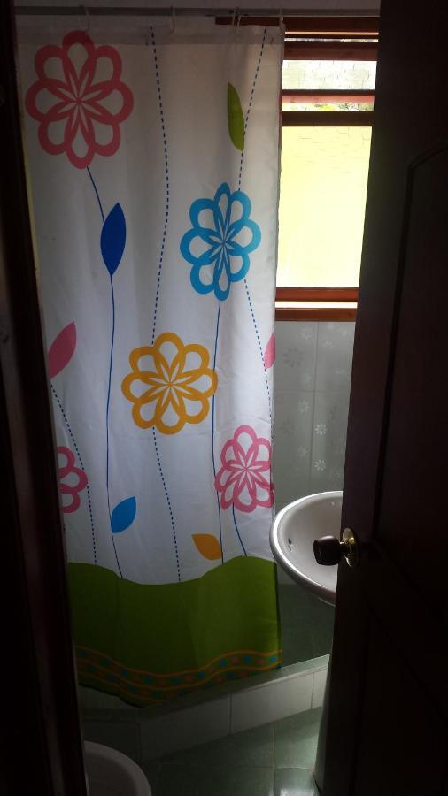 Hospedaje Bella Vista Mongui Ngoại thất bức ảnh